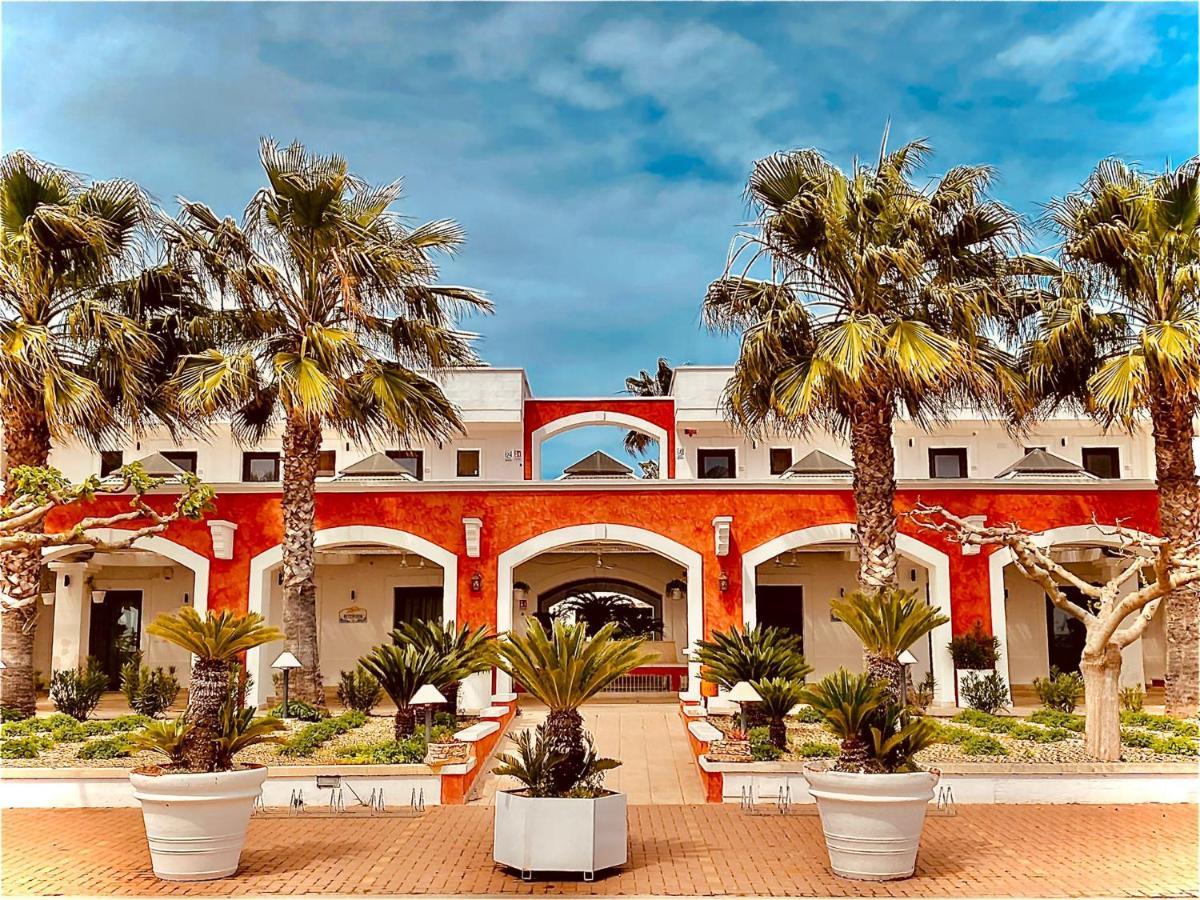 Villa In Villaggio Porto Cesareo Exteriér fotografie