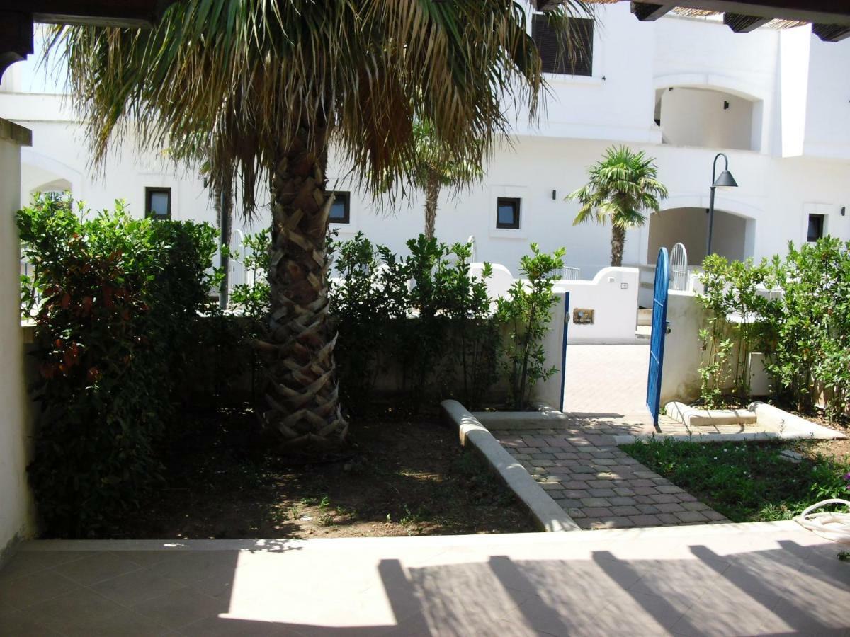 Villa In Villaggio Porto Cesareo Exteriér fotografie